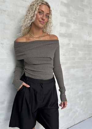 Amelie bluse Mole Boii Studios 